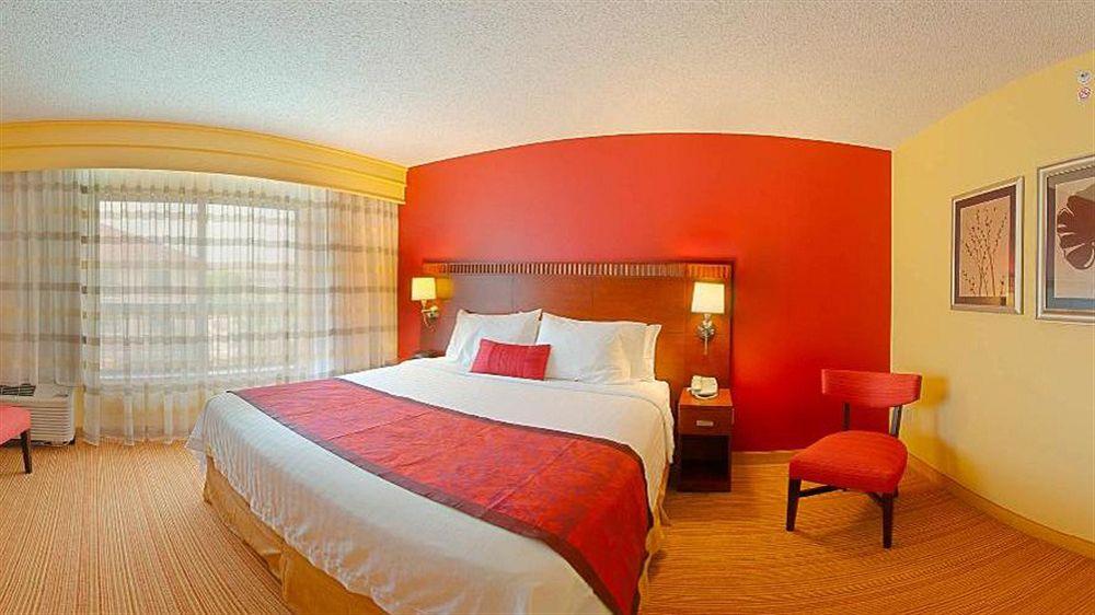 Courtyard By Marriott Houston Rice University Exterior foto