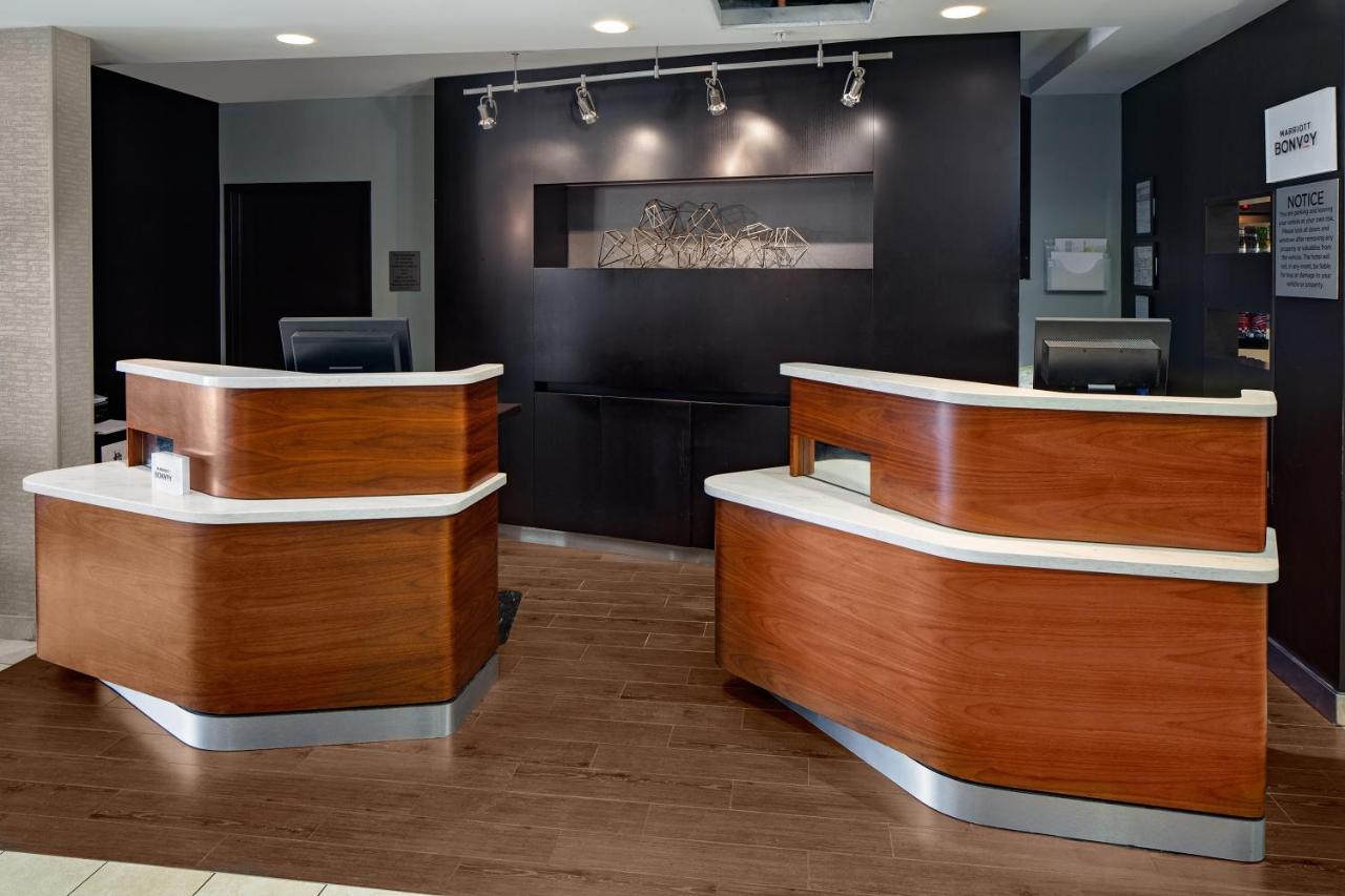 Courtyard By Marriott Houston Rice University Exterior foto